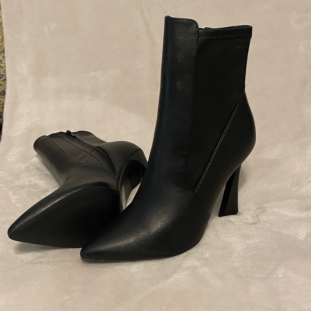 Qupid Black Heeled Boots